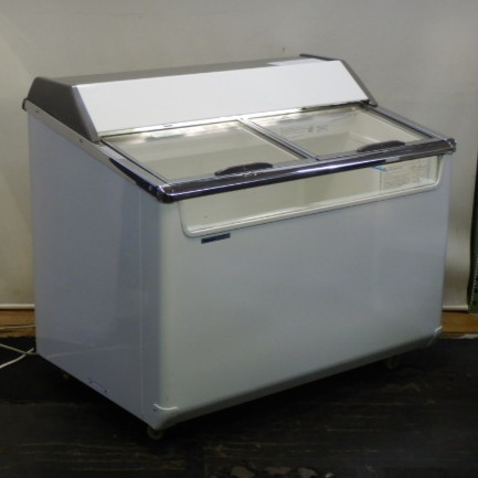 【中古】(代引不可)2020年製 パナソニック SCR-105DC 硝子とっ始め 氷る 陳列棚 191L W1054D714H920粍 70kg LED点火装置