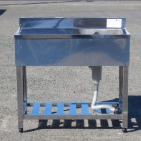 【中古】1アズマ ステンレス 水切り付 1槽シンク KPM1-900R W900 D450 H800(+90)mm 台付 槽内寸W395D375深215mm 右槽 W90D45H80cm