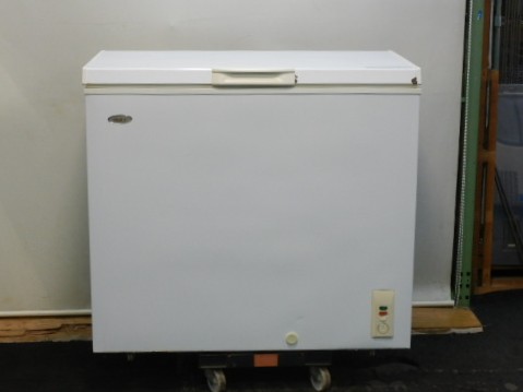 【中古】2009年製 ご機嫌アール 氷る ストッカー JF-NC205A W940 D565 H885粍 205L 41kg 洋服箪笥 冷凍庫 凍結器 内燃機関