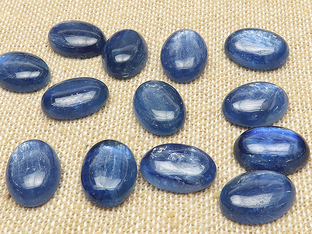 カイヤナイト コイン カボション 8mm▽ カヤナイト ディスシーン 藍晶石 二硬石 Kyanite ルース 粒売り 天然石 ビーズ パワーストーン パーツ アクセサリー 素材 材料