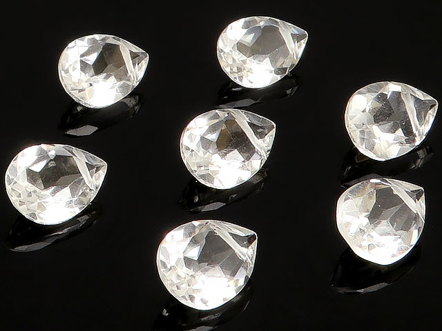 楽天市場】【粒販売】天然水晶 クリスタルクォーツ ドロップカット 10