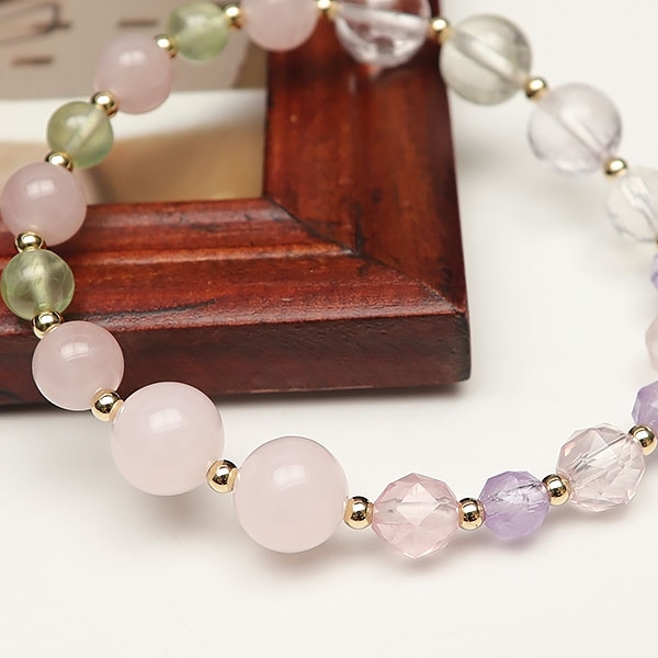 楽天市場】【送料無料】クンツァイト青うさぎのブレスレット【天然石