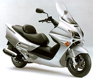 ホンダ FORZA フォルツァMF06 インナーカウル白 13点セット ホンダ FORZA フォルツァMF06 インナーカウル白 13点セット