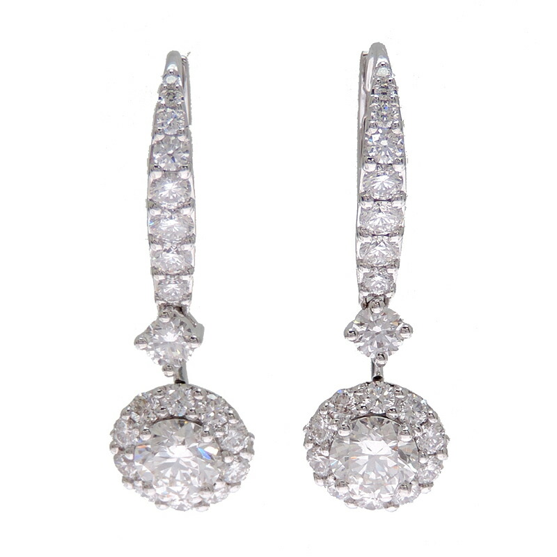 【銀座店】 グラフ アイコン ラウンド ダイヤ 0.50ct ※ポストに歪みあり レディース ピアス RGE1468 750ホワイトゴールド シルバー系 DH92094【大黒屋質店出品】 【中古】【送料無料】【店頭受取対応商品】