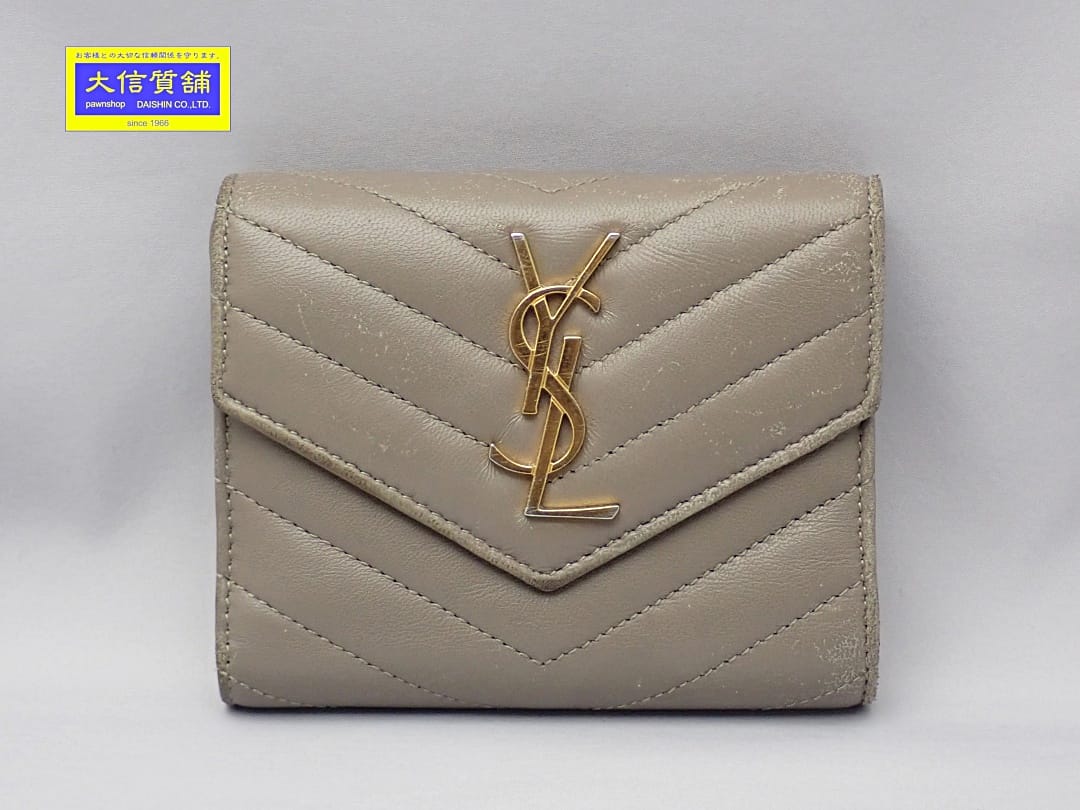【激レア】YSL イヴサンローラン　三つ折り財布　レザー　エンボス　ウォレット 楽天市場】イヴ・サンローラン YVES SAINT LAURENT 三つ折長財布
