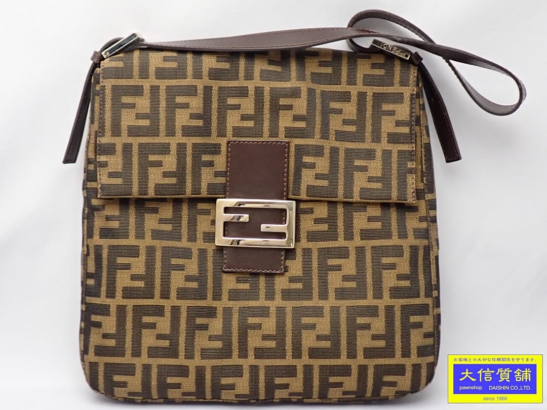 FENDI フェンディ ズッカ柄 ショルダーバッグ 2262 26730 009 帆布 赤銅色 中古B+【中古】【大信質舗】【一六銀行下位区分】管理すること電話番号：A-9268