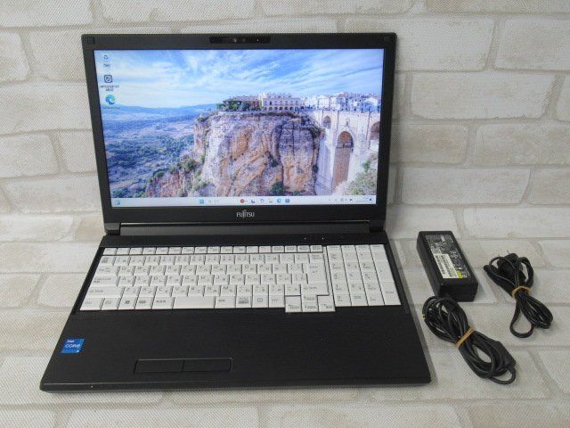 【中古】 富士通 LIFEBOOK A5512/KX 【 Win11 Pro / i5-1235U / 8.00GB / SSD:256GB 】 【ビジネスホン 業務用 電話機 本体】|日商電販 店