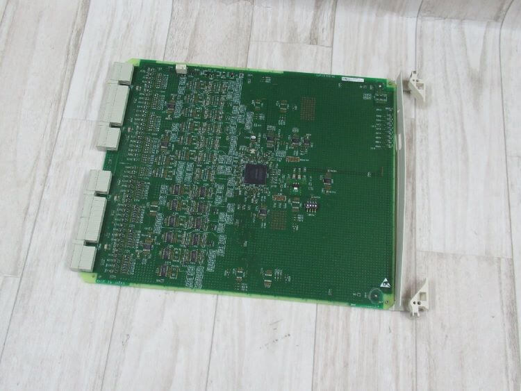 【中古】  F NWP4 A \u003cBR\u003e富士通/FUJITSU \u003cBR\u003eNetwork LEGEND-V 社会的単位 \u003cBR\u003e【商行為電話機 御勤め用 電話 本体】\u003cBR\u003e\u003cBR\u003e