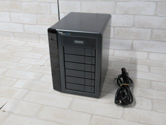 【中古】 Pegasus2 R6 PROMISE Pegasus2シリーズ 3TB×6 NAS 【ビジネスホン 業務用 電話機 本体】