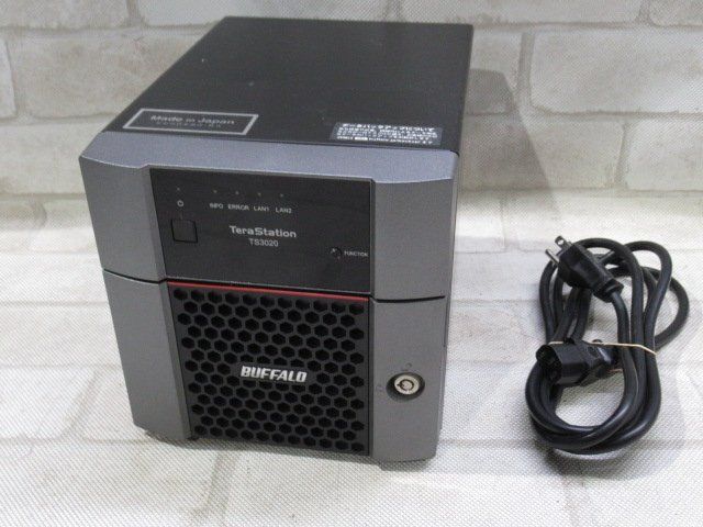 【中古】【鍵無】 TS3220DN0402 バッファロー / BUFFALO TS3220DNシリーズ TERASTATION 2TB×2 【 中古 ビジネスホン NAS 業務用 電話機 本体】