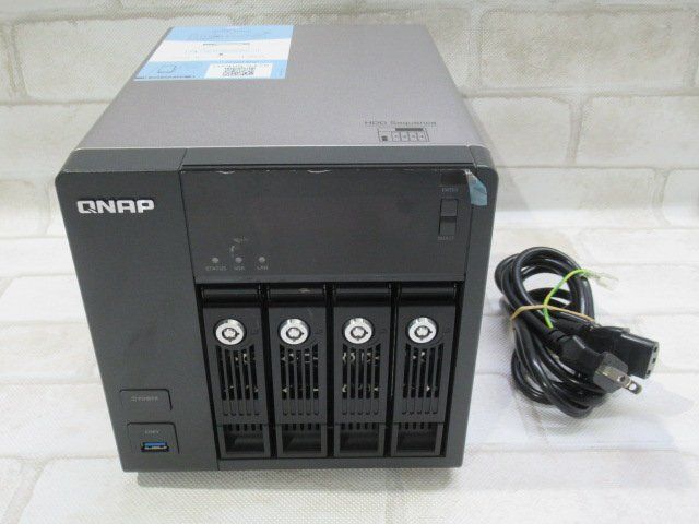 【中古】【鍵無】 \u003cBR\u003eTVS-471 \u003cBR\u003eQNAP \u003cBR\u003eNAS 2TB×4 \u003cBR\u003e【 中古 商行為電話機 NAS お役目用 電話 本体】\u003cBR\u003e\u003cBR\u003e