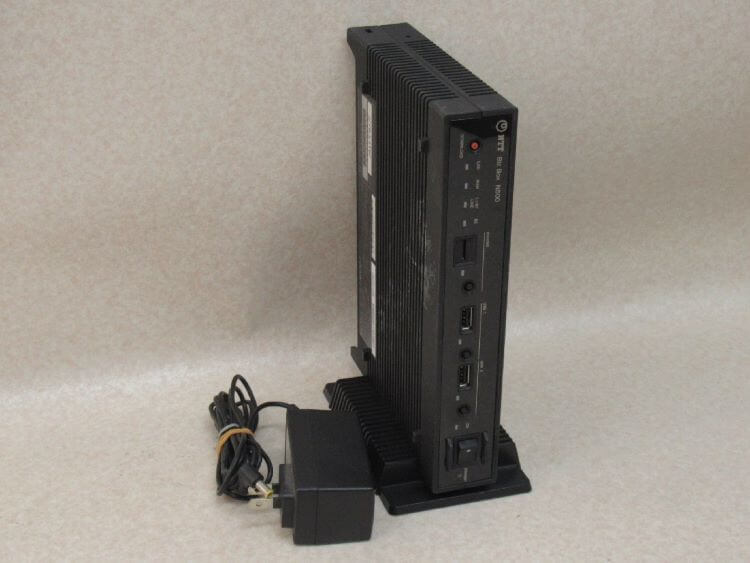 【中古】【脚付】BizBox N500 \u003cBR\u003eNTT Biz BOX RT-N500 \u003cBR\u003eブロードダンス楽隊VoIPルータ\u003cBR\u003e【商行為電話機 お役目用 電話 本体】
