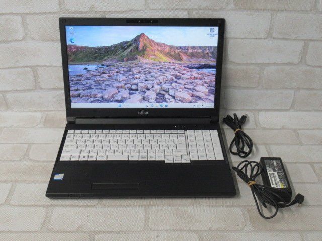 【中古】 \u003cBR\u003e富士通 LIFEBOOK A5512/KX \u003cBR\u003e【 Win11 Pro / i5-1235U / 8.00GB / SSD:256GB 】 \u003cBR\u003e【 中古 商行為電話機 マイコン お役目用 電話 本体】\u003cBR\u003e\u003cBR\u003e
