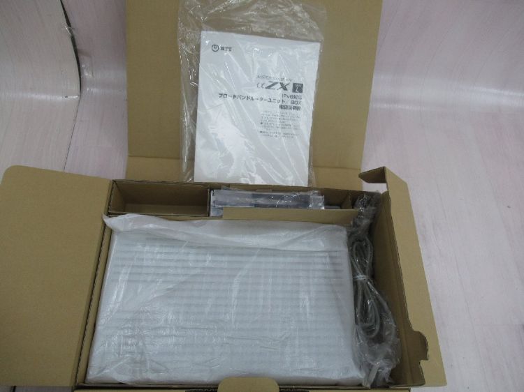 【未当て嵌める品】 \u003cBR\u003eZXL-100BRBOX-(1) \u003cBR\u003eNTT αZX \u003cBR\u003eブロードバンドルータBOX \u003cBR\u003e【商行為電話機 御役目用 電話 本体】\u003cBR\u003e\u003cBR\u003e