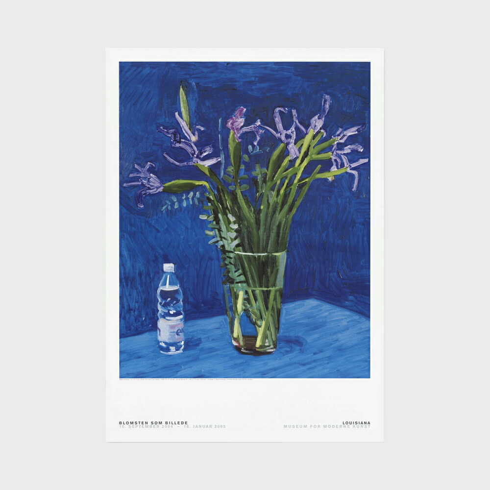 【LINEおともだち追加でｸｰﾎﾟﾝ】A1 ルイジアナ美術館 ポスター David Hockney デイヴィッド・ホックニー - Iris with Evian bottle [ 北欧 インテリア 玄関 アート おしゃれ 壁掛け 絵画 抽象画 風景 ]