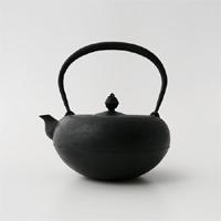 【LINEおともだち追加でｸｰﾎﾟﾝ】南部鉄器 鉄瓶 / 南部鉄瓶 / 釜定 / 姥口 大姥口 [ やかん 日本製 ih対応 ih 南部鉄器 鉄瓶 南部鉄瓶 ケトル おしゃれ ]
