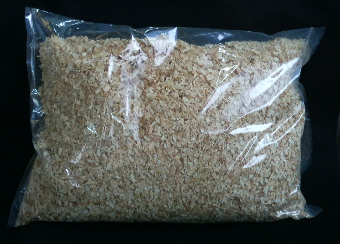 楽天市場】送料込み！！ 成虫管理用 針葉樹マット 約１２０Ｌ（粗め削りこみタイプ）（送料込み、北海道・東北・離島沖縄は除く） 管理用マット 成虫マット  : ＤＯＳ楽天市場店