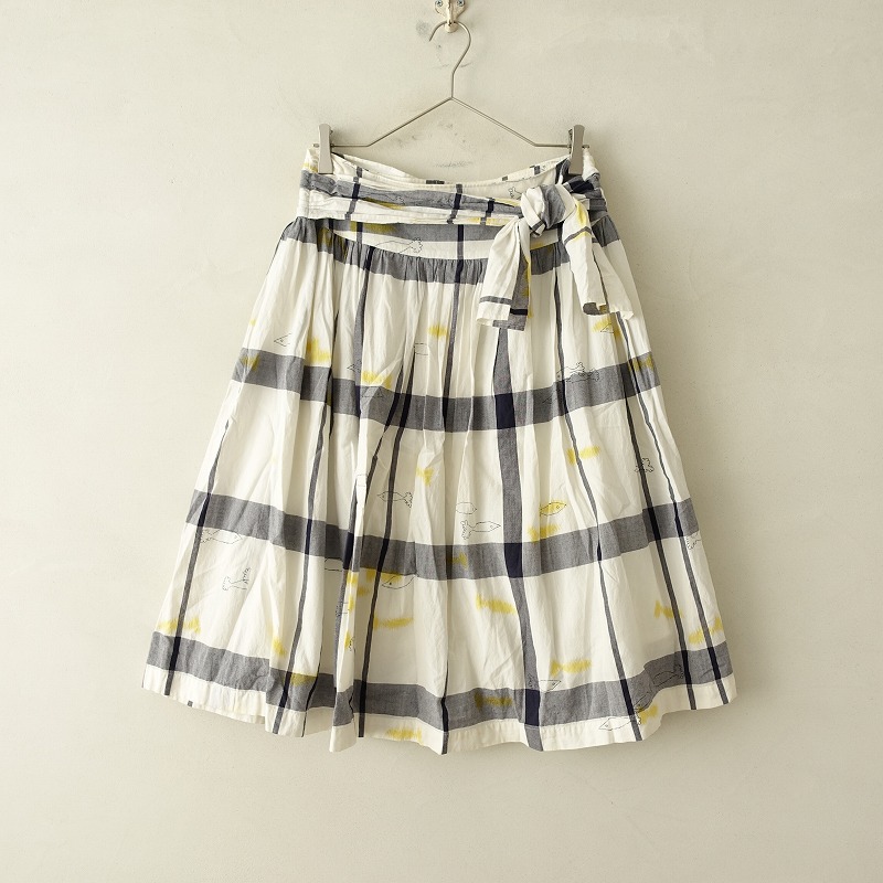 //ミナペルホネン mina perhonen day trip ウエストリボンコットンプリントギャザースカート 2 【中古】【10L32】