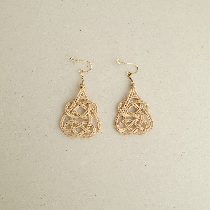 お値下げしました　Shihara Form Pierce 10 シハラ　k18 Form Earring 10（01） - SHIHARA