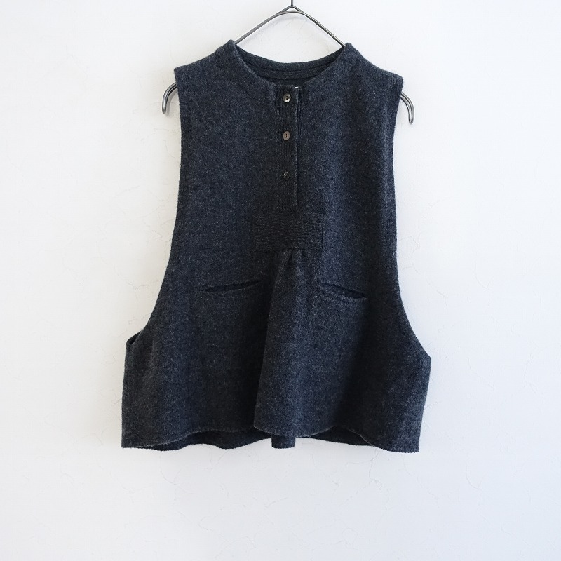 美品✴︎ GASA* ガサ獅子座　ニットフードコート 楽天市場】【美品/2024SS/定価8.5万】ガサ GASA 獅子座ニット