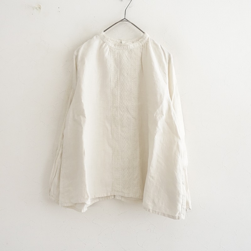nest Robe - ☆nest Robeネストローブレースえりリネンブラウスused☆ nest Robe ネストローブ リネン×レース スモックブラウス - メルカリ