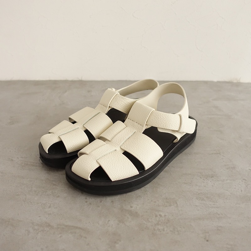 THEROW ザロウ Hook and Loop フラットサンダル　36ハーフ THE ROW | ザ ロウ（ザ ロー)｜HOOK-AND-LOOP/ブラック の通販