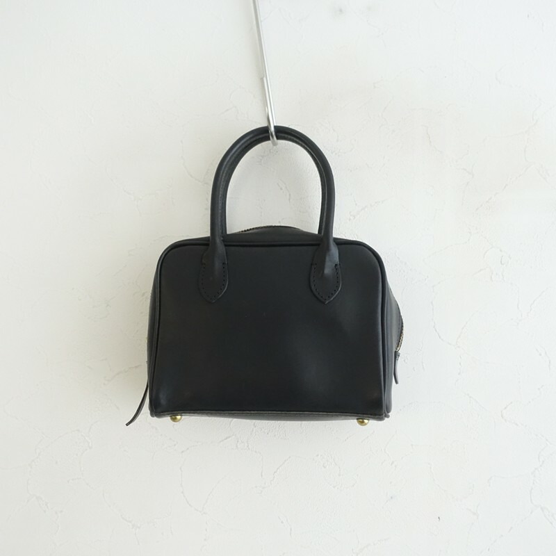 楽天市場】【美品定価2万】アーツ&サイエンス ARTS&SCIENCE Zipper