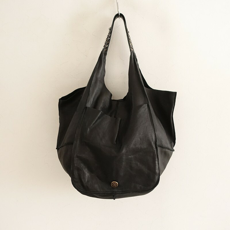 【2025AW/定価6.2万】ジャーナルLUXE購入/アルキミア Alchimia LEATHER TOTE WITH STUDS L 【中古】【20C62】 23,248円