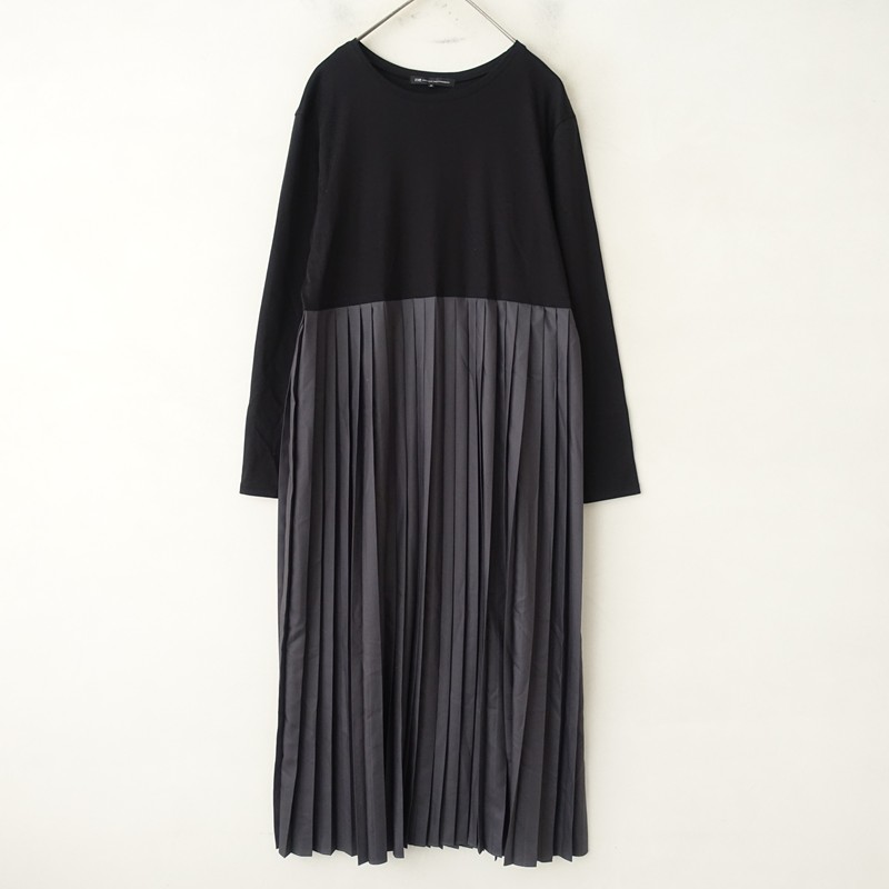 【美品/2025AW/通貨価値3.1万】  23区 ニットセットアッププリーツコンビワンピース  38（9） 【中古】【50C62】