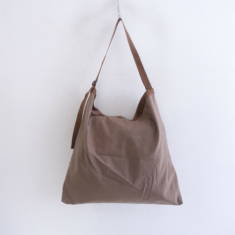 【定価1.9万】イーラ ERA. BIG FLAT BAG 【中古】【11C62】