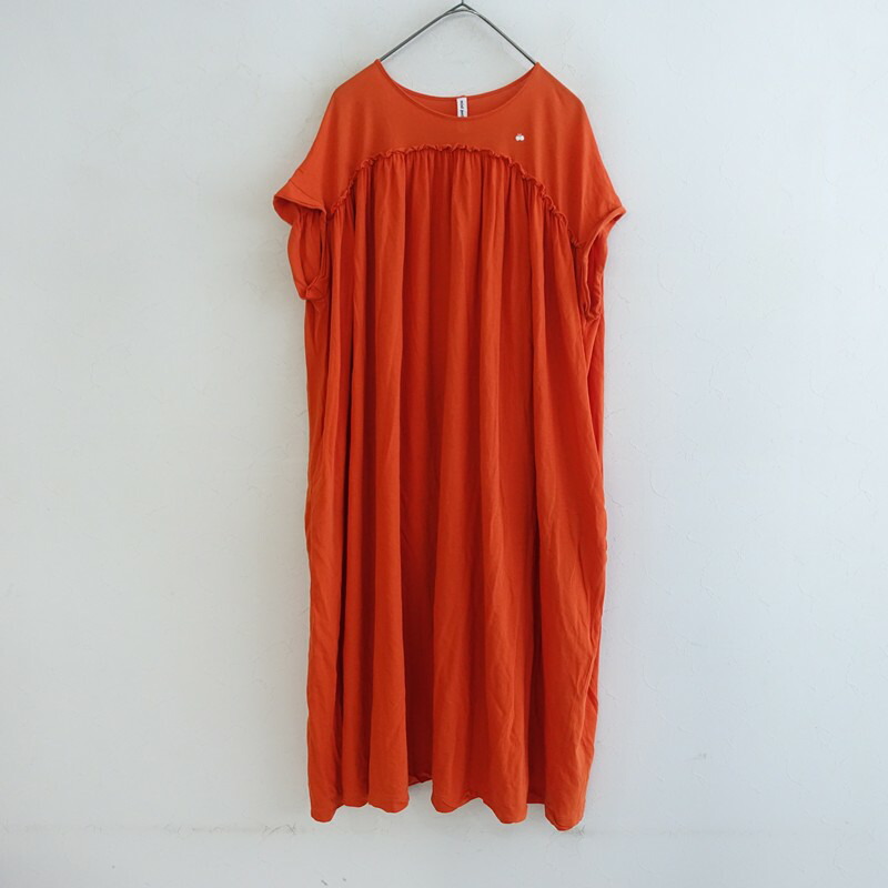 【定価3.8万】ミナペルホネン mina perhonen portプチフリルギャザージャージーワンピース 36 【中古】【31C62】 15,679円