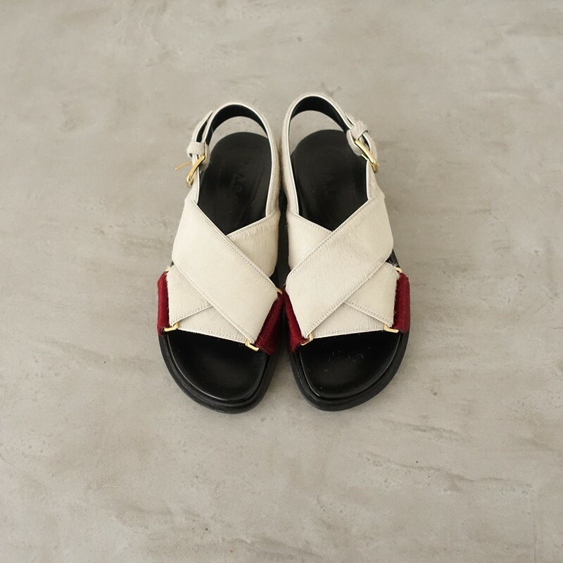 【美品】マルニ MARNI クロスストラップフラットサンダル 37/23.5 37 【中古】【22C62】|ブランド古着買取drop