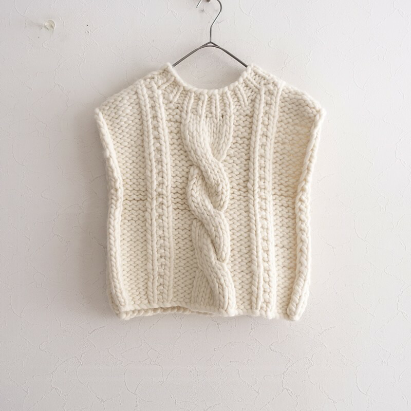 【2024/定価2.9万】オブラダ Oblada CARROLL VEST ウールケーブルニットベスト FREE 【中古】【20D62】
