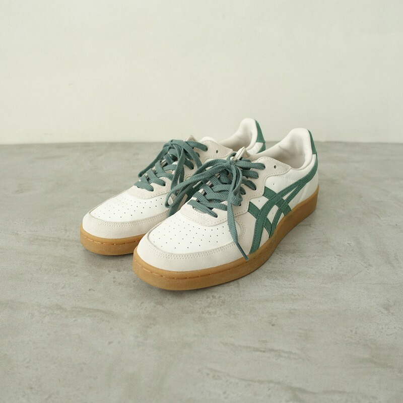 【美品/定価1.6万】オニツカタイガー Onitsuka Tiger GSM スニーカー CM26/EU41.5/US8/UK7/BR39/CN260 CM26/EU41.5/US8/UK7/BR39/CN260 【中古】【50D62】