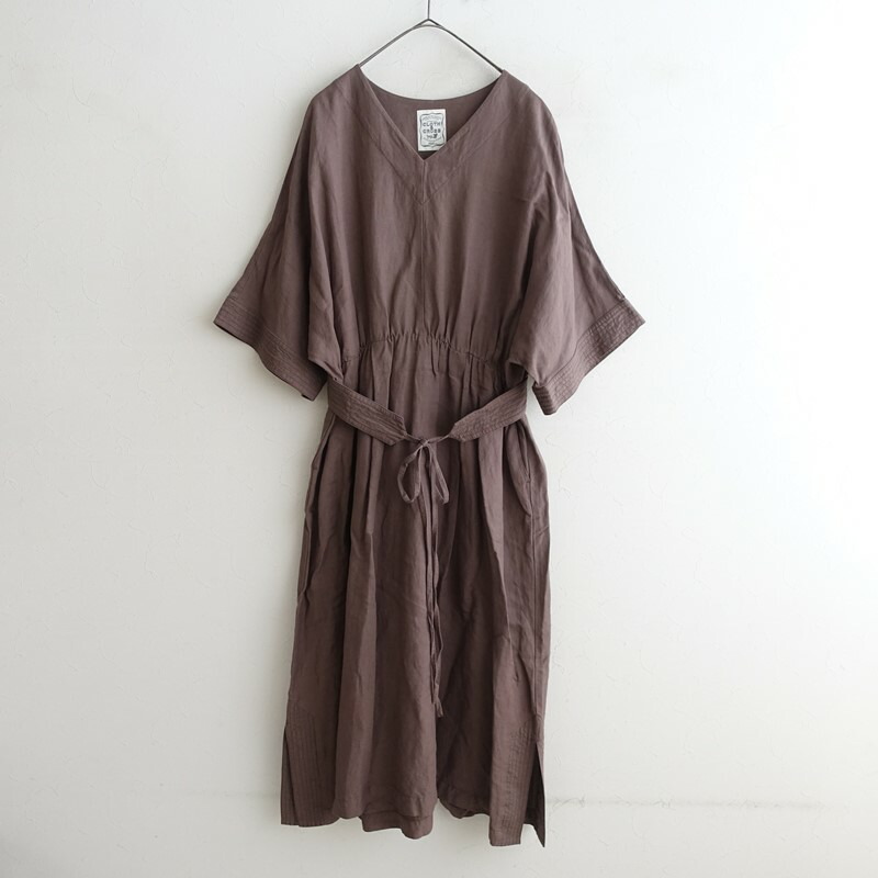 【通貨価値4.4万】はりつけ台＆はりつけ台 Cloth\u0026Cross Vネックカフタンワンピース  1 【中古】【03E62】