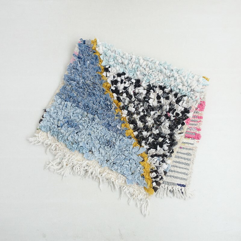 【LIGHT YEARS買いもとめる】   BOUCHEROUITE RUG ボシャルウィットラグ   【中古】【13E62】
