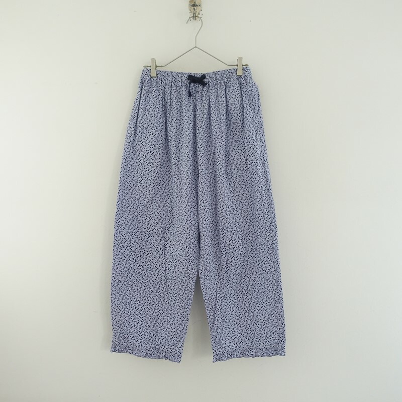 【通貨価値1.7万】ネスト衣裳 nest Robe 綿織物Muguetプリントフリルパンツ  F 【中古】【10F62】