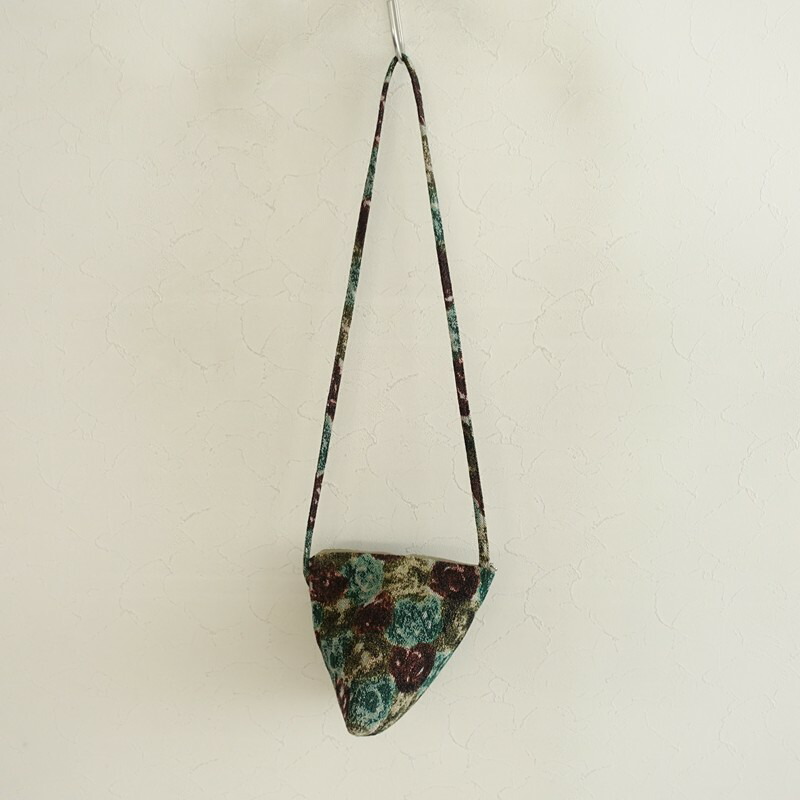 【美品/必要経費1.4万】2024AW/ミナペルホネン mina perhonen glass water tetra pochette テトラポシェット   【中古】【40F62】