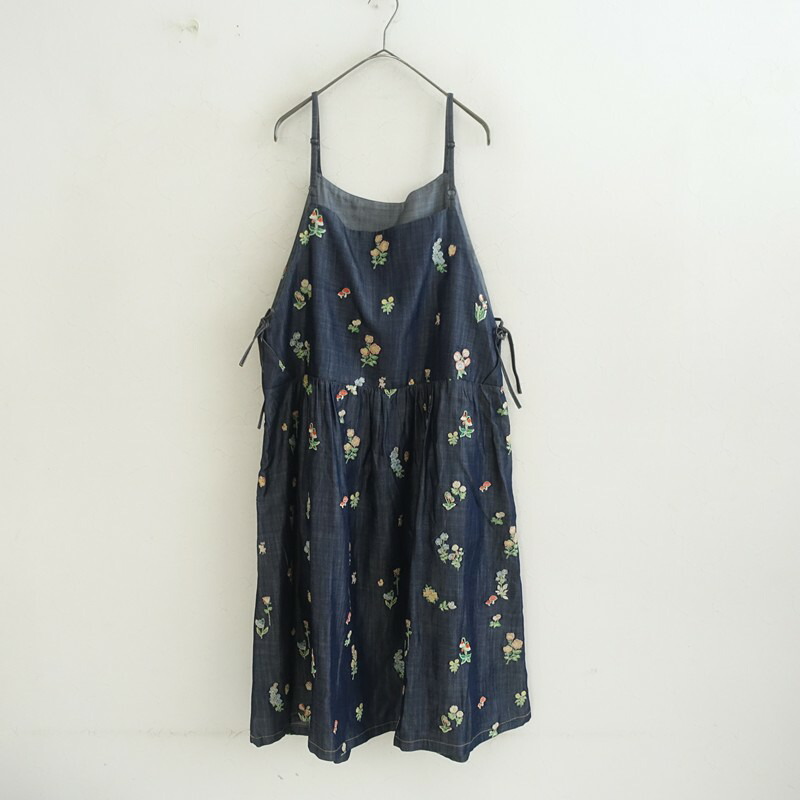 【美品】シェリーラファム Cherir la femme ラメ縫いキャミソール衣裳  FL5 【中古】【80F62】