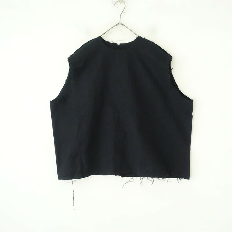 【美品/2026SS/定価3.5万】シャー SCHA ジャーナルLUXE購入/Open Back Cosy Big Vest/OE M 【中古】【72F62】|ブランド古着買取drop