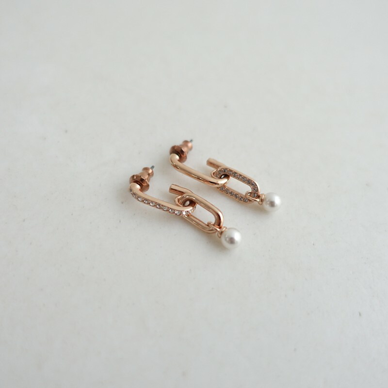 【定価2.3万】スワロフスキー SWAROVSKI Constella ドロップピアス 【中古】【82F62】|ブランド古着買取drop