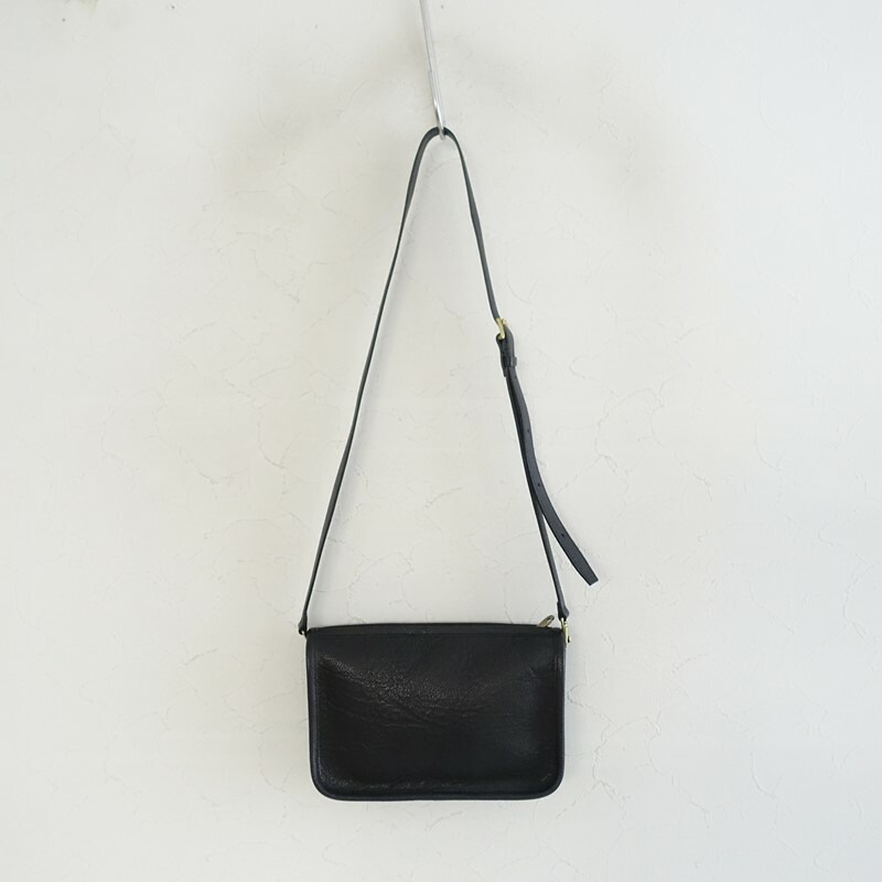 【未使用/dieci取扱い/定価5.7万】フォルメ forme Banksレザーショルダーバッグ 【中古】【82F62】|ブランド古着買取drop