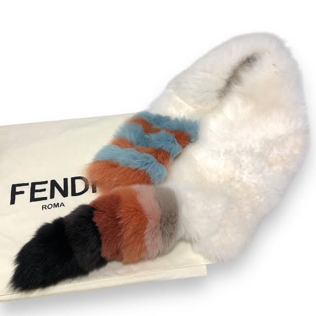 楽天市場】【アパレル】FENDI フェンディ ファー 襟巻 マフラー ネック