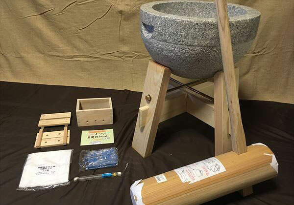 三升用餅臼・木台・杵Ｌ　2丁用豆腐作り道具コラボセット ud3 オフィス木村it21
