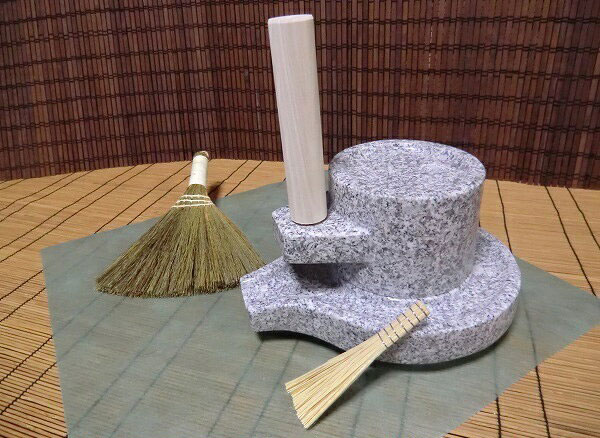 楽天市場】茶臼 ちゃうす 抹茶 石臼 （いしうす） ひき臼 （ひきうす