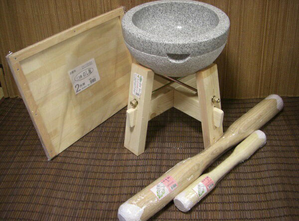 餅つき道具 二升用臼 木台・うさぎ杵L1本 ・S1本・二升用のし板セット オフィス木村it21