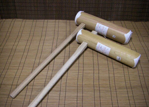 杵L・杵M仕掛ける《餅つき御先棒》 執務室木村it21