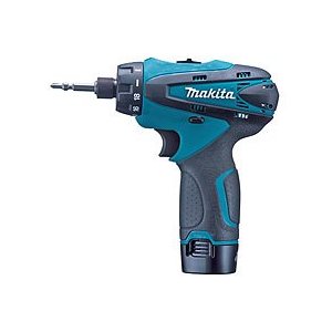 マキタ　充電式ドライバドリル　DF030DWX　10.8V　本体+バッテリ2個+充電器+ケース　セット