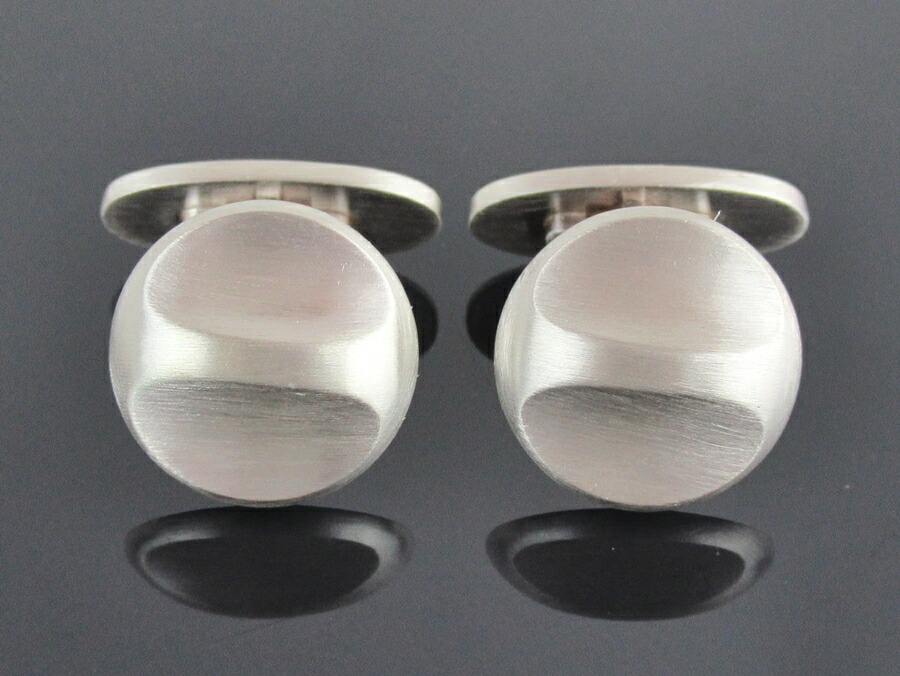 【中古】置き目品 GEORG JENSEN ジョージ・ジェンセン カフスリンク 折り返し山猫 しろがね色925【貨物輸送無料】