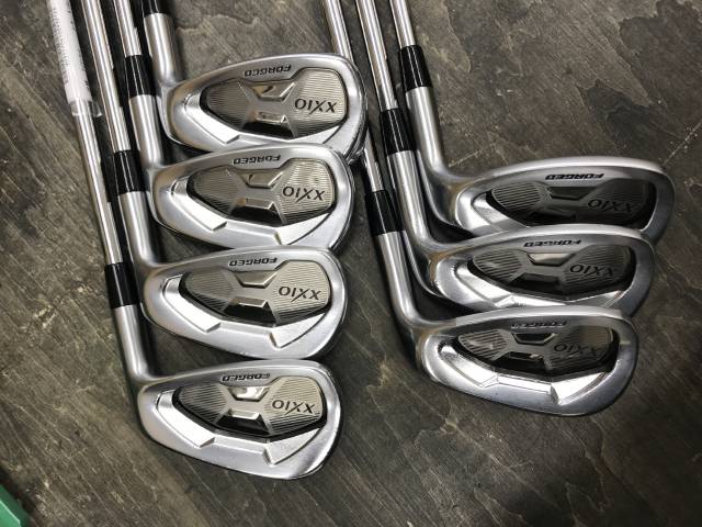 狭山■【中古】[3212] \u003cBR\u003eゼクシオフォージド2015 NSPRO950GH HT R 24【即納】